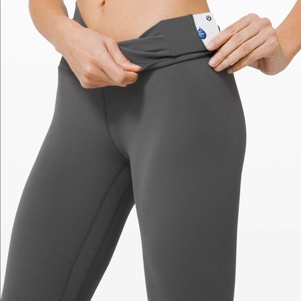 Lululemon Align High Rise Crop 21” size 12 Graphite Grey GGRE - Picture 8 of 10